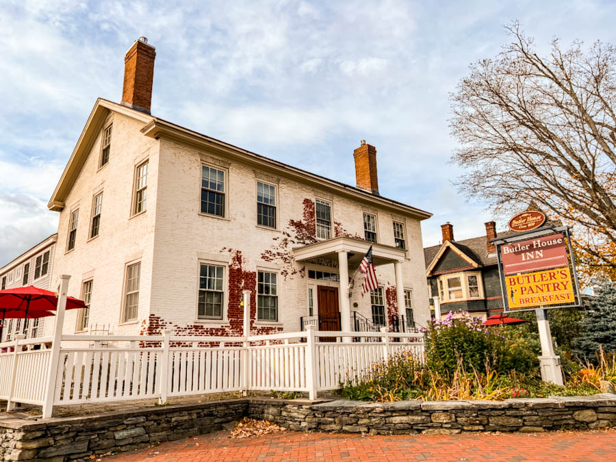 places to stay in Vermont in fall